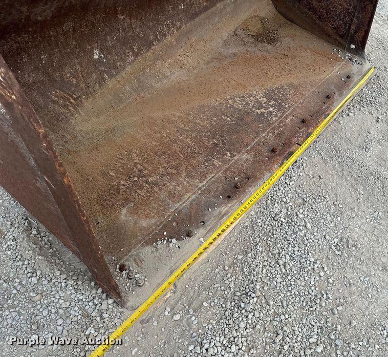 image for item DL4417 2019 John Deere 624L  wheel loader