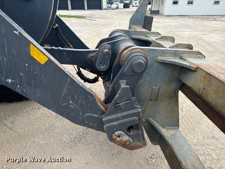 image for item DL4417 2019 John Deere 624L  wheel loader