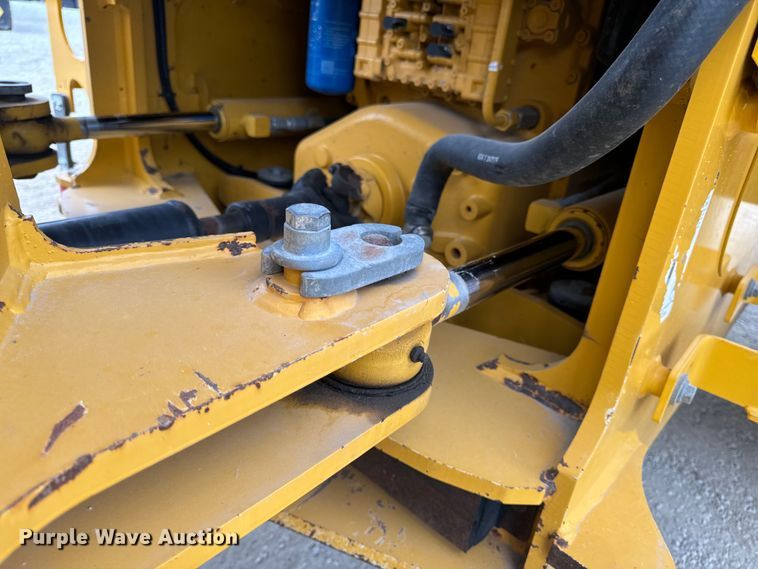 image for item DL4417 2019 John Deere 624L  wheel loader