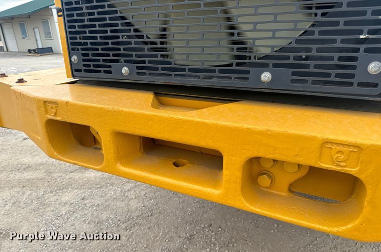 image for item DL4417 2019 John Deere 624L  wheel loader