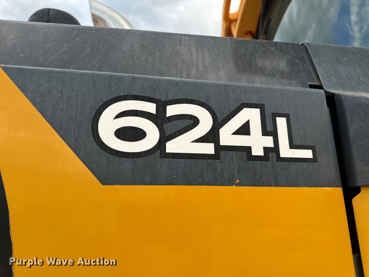 image for item DL4417 2019 John Deere 624L  wheel loader