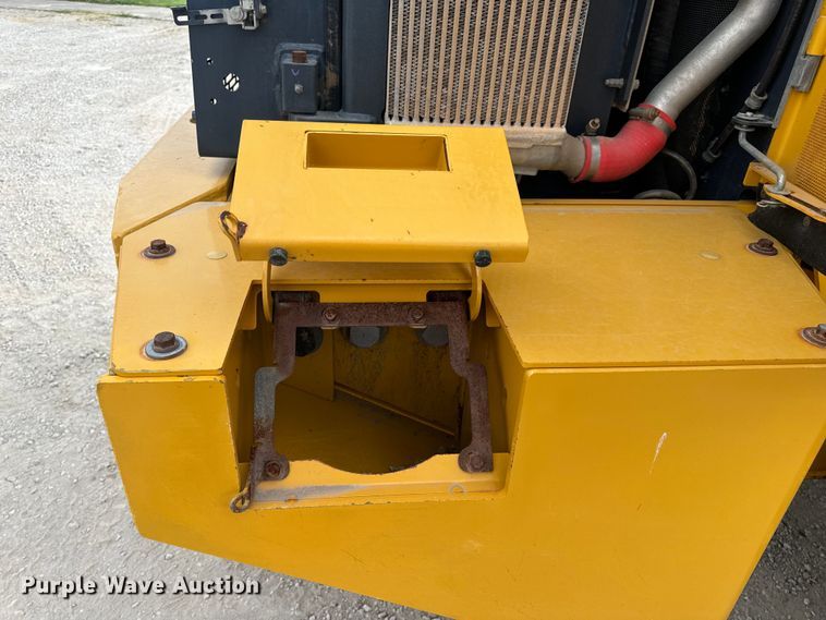 image for item DL4417 2019 John Deere 624L  wheel loader