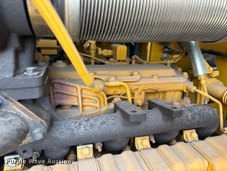 image for item DL4417 2019 John Deere 624L  wheel loader