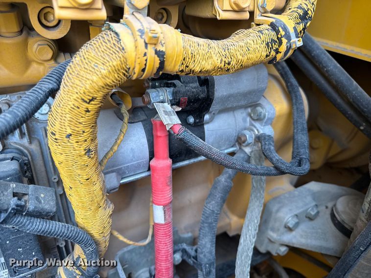 image for item DL4417 2019 John Deere 624L  wheel loader