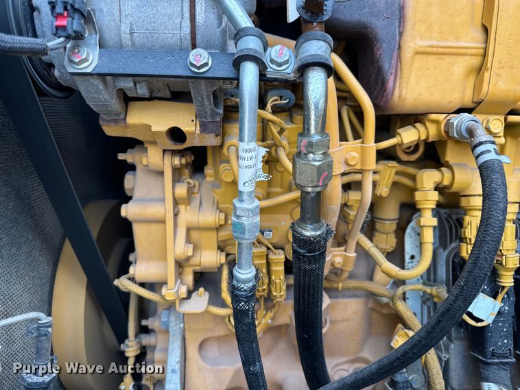 image for item DL4417 2019 John Deere 624L  wheel loader