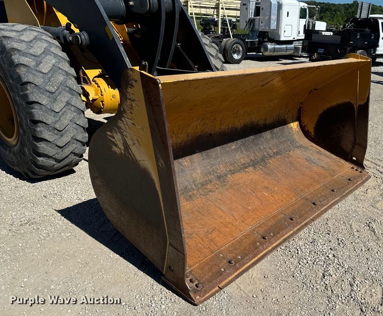 image for item DL4418 2015 John Deere 544K wheel loader