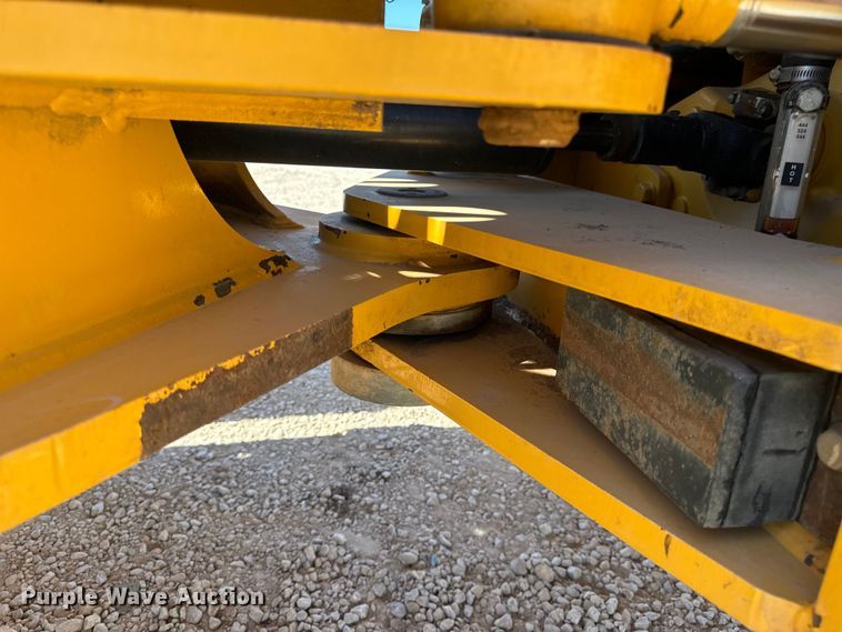 image for item DL4418 2015 John Deere 544K wheel loader