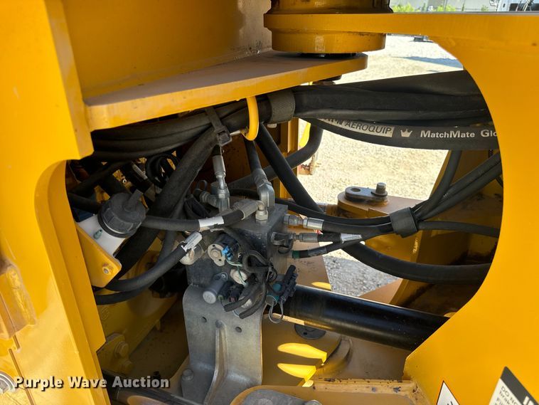 image for item DL4418 2015 John Deere 544K wheel loader