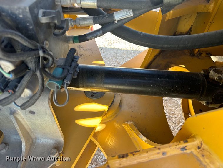 image for item DL4418 2015 John Deere 544K wheel loader