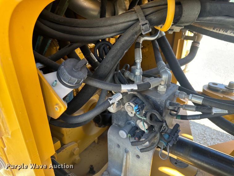 image for item DL4418 2015 John Deere 544K wheel loader