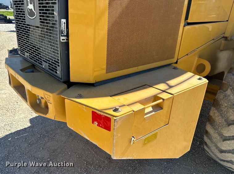 image for item DL4418 2015 John Deere 544K wheel loader