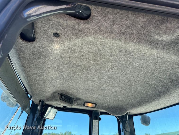 image for item DL4418 2015 John Deere 544K wheel loader