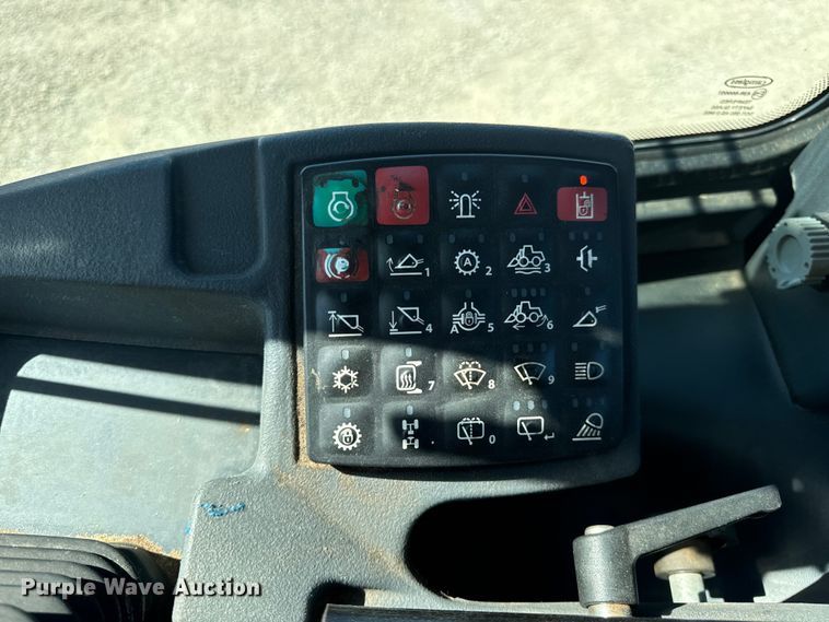 image for item DL4418 2015 John Deere 544K wheel loader