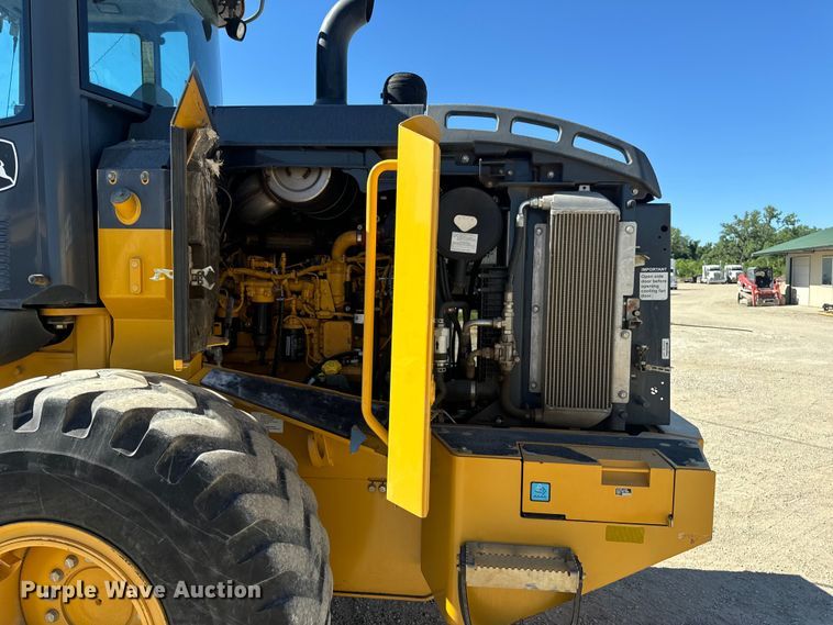 image for item DL4418 2015 John Deere 544K wheel loader