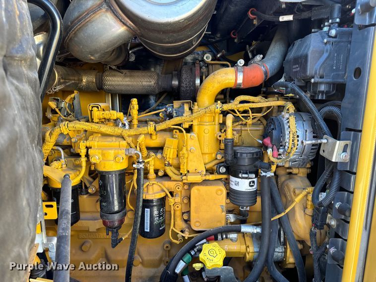 image for item DL4418 2015 John Deere 544K wheel loader