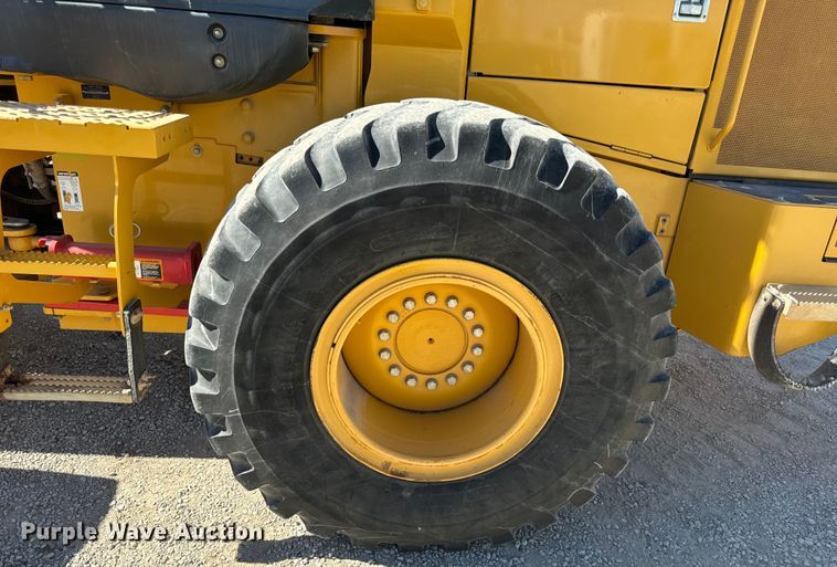 image for item DL4418 2015 John Deere 544K wheel loader