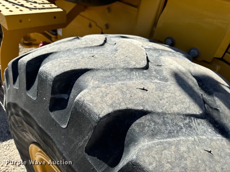 image for item DL4418 2015 John Deere 544K wheel loader