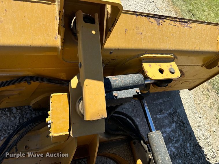 image for item DL4419 2018 Caterpillar  D5K2 LGP dozer