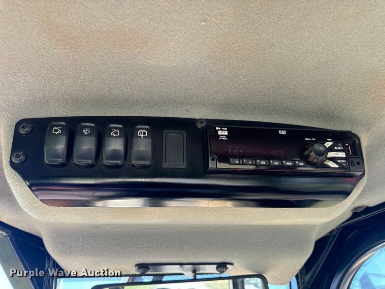 image for item DL4419 2018 Caterpillar  D5K2 LGP dozer