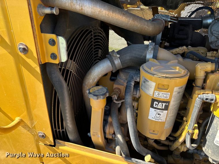 image for item DL4419 2018 Caterpillar  D5K2 LGP dozer