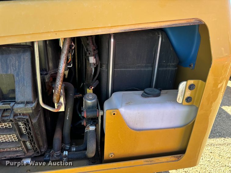 image for item DL4419 2018 Caterpillar  D5K2 LGP dozer