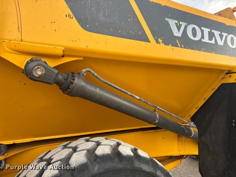 image for item DL4420 2019 Volvo A25G haul truck