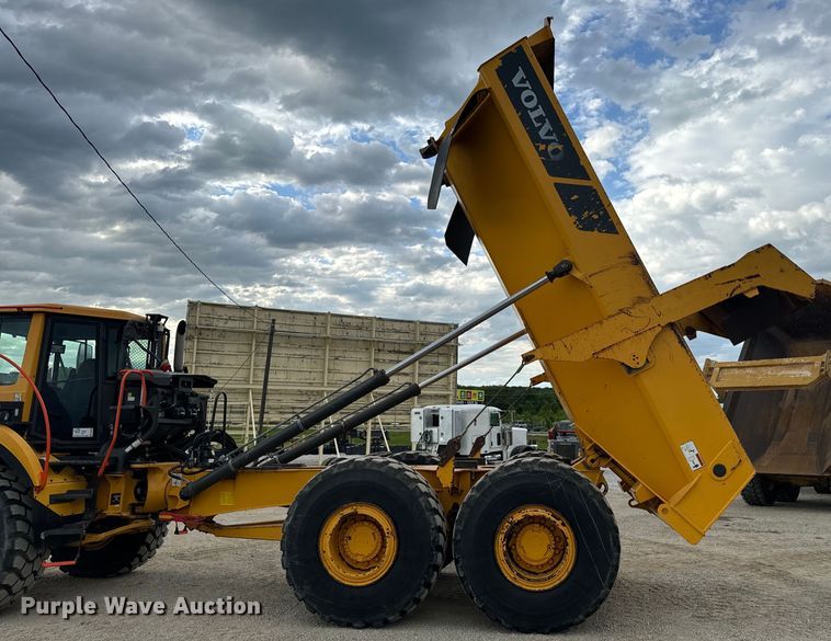 image for item DL4420 2019 Volvo A25G haul truck