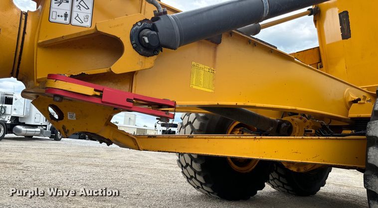 image for item DL4420 2019 Volvo A25G haul truck