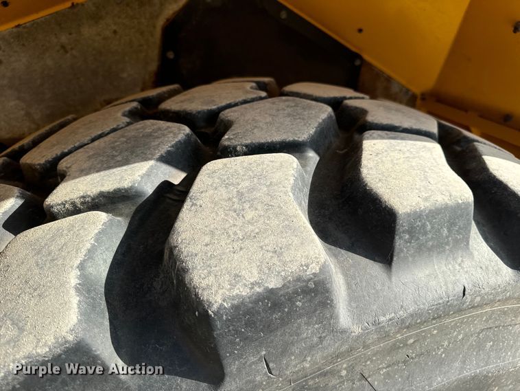 image for item DL4420 2019 Volvo A25G haul truck