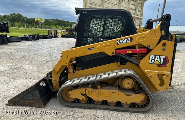 image for item DL4421 2019 Caterpillar  259D3 tracked skid steer loader