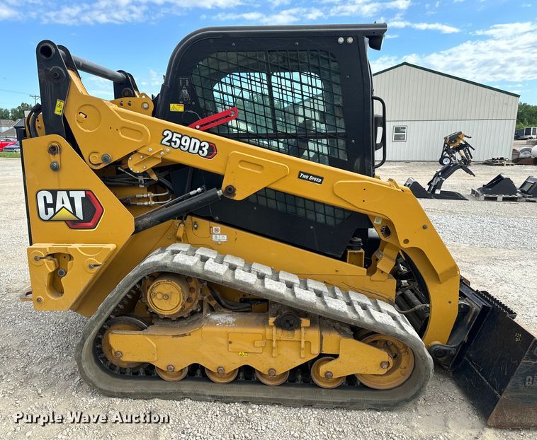 image for item DL4421 2019 Caterpillar  259D3 tracked skid steer loader