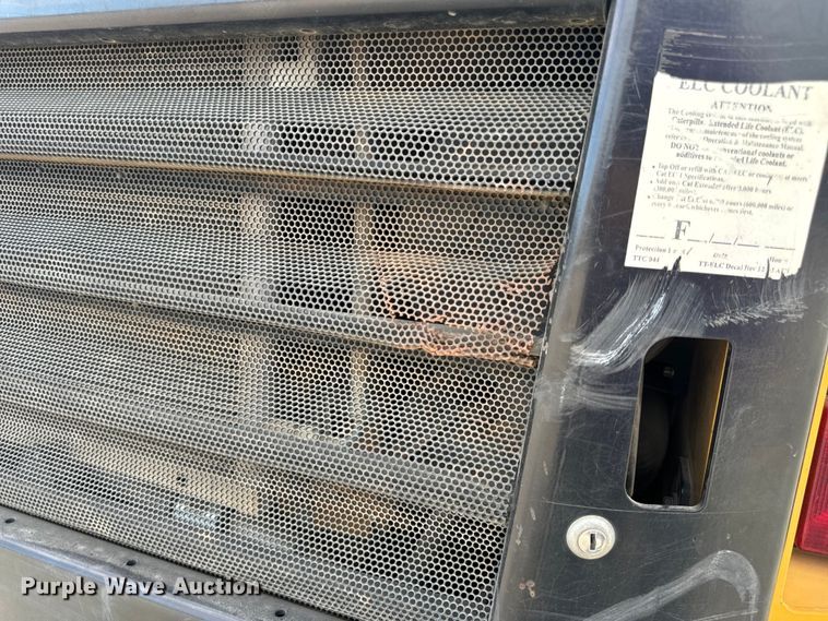 image for item DL4421 2019 Caterpillar  259D3 tracked skid steer loader