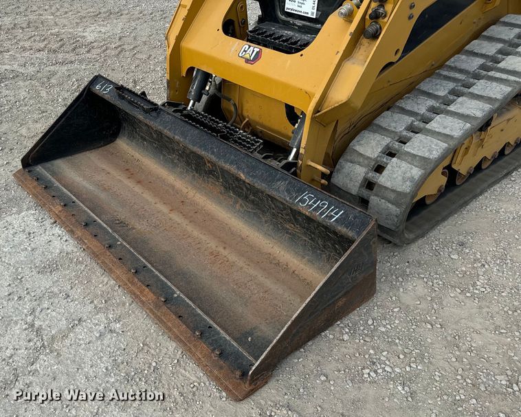 image for item DL4421 2019 Caterpillar  259D3 tracked skid steer loader