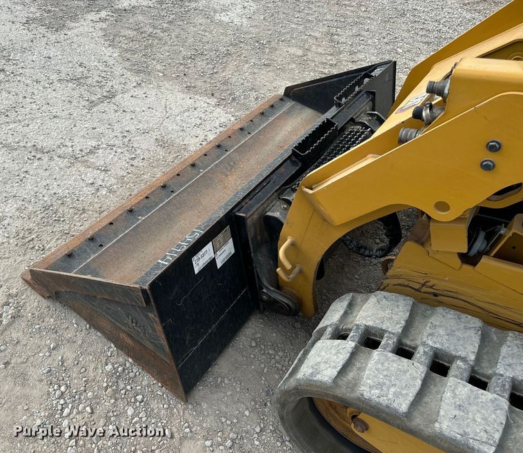 image for item DL4421 2019 Caterpillar  259D3 tracked skid steer loader