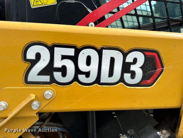 image for item DL4421 2019 Caterpillar  259D3 tracked skid steer loader
