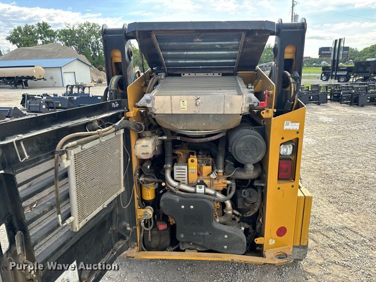 image for item DL4421 2019 Caterpillar  259D3 tracked skid steer loader