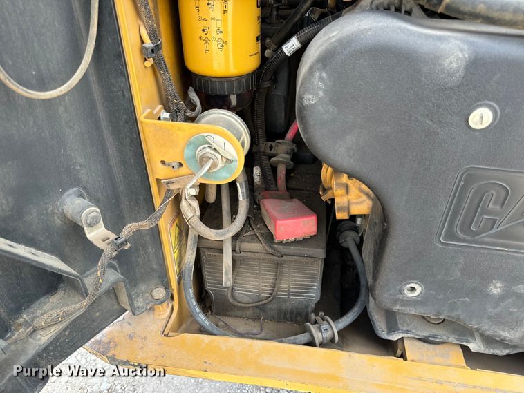 image for item DL4421 2019 Caterpillar  259D3 tracked skid steer loader