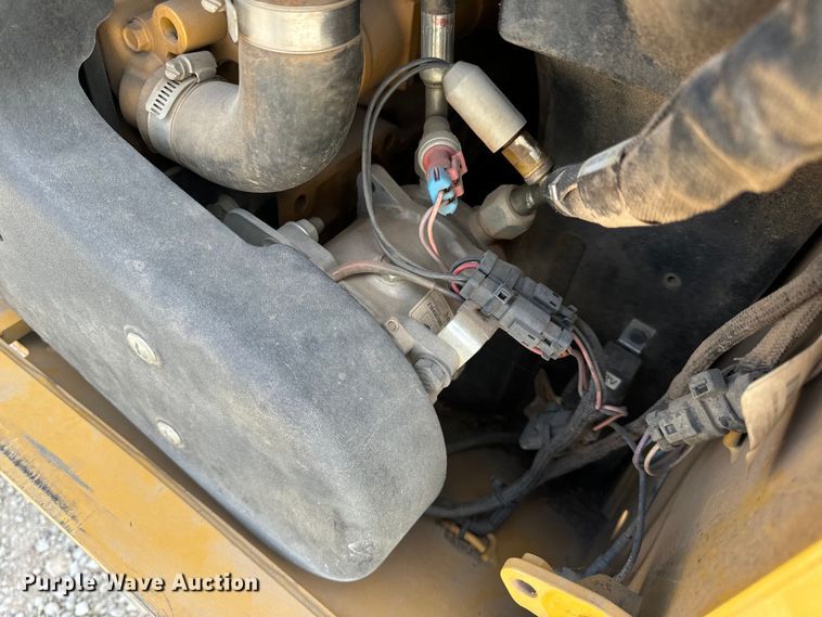 image for item DL4421 2019 Caterpillar  259D3 tracked skid steer loader