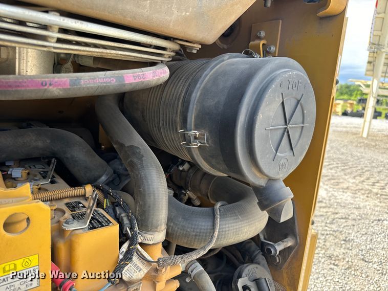 image for item DL4421 2019 Caterpillar  259D3 tracked skid steer loader