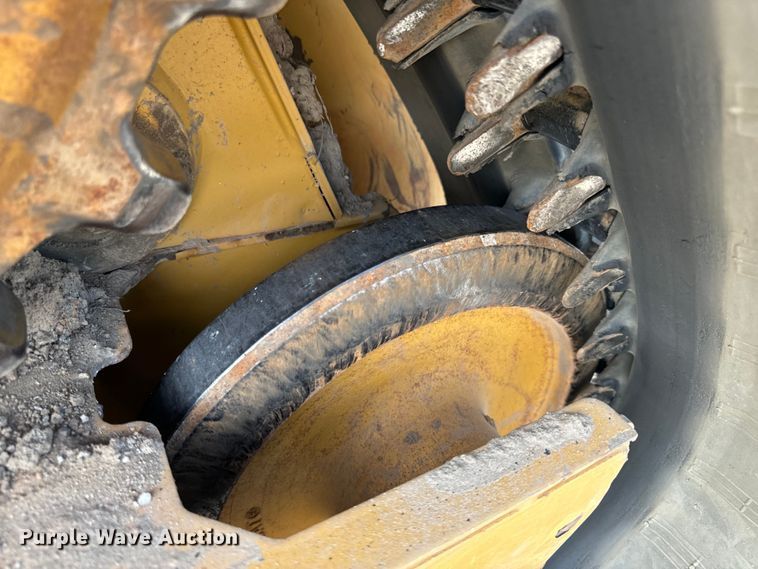 image for item DL4421 2019 Caterpillar  259D3 tracked skid steer loader