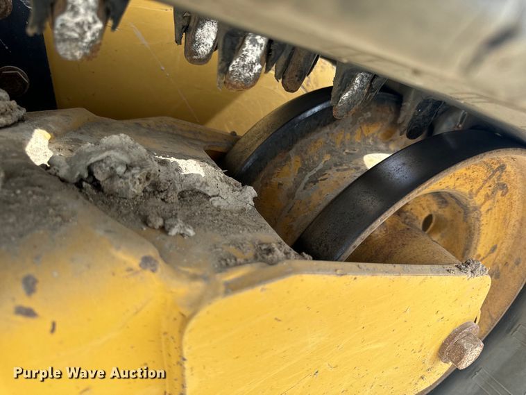 image for item DL4421 2019 Caterpillar  259D3 tracked skid steer loader