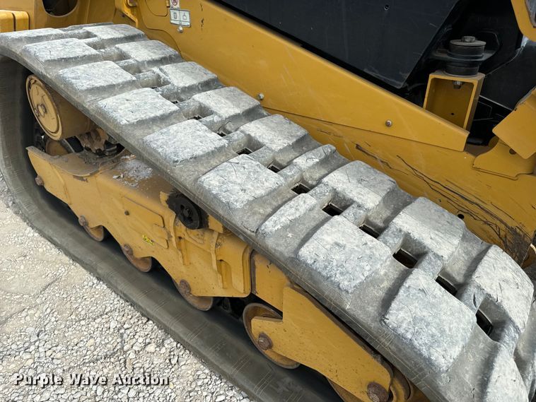image for item DL4421 2019 Caterpillar  259D3 tracked skid steer loader