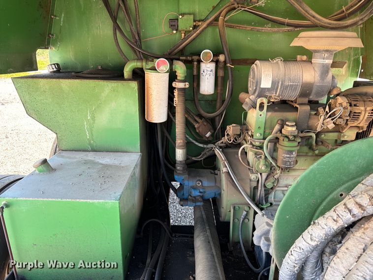 image for item DL4434 Easy Lawn C95 hydroseeder