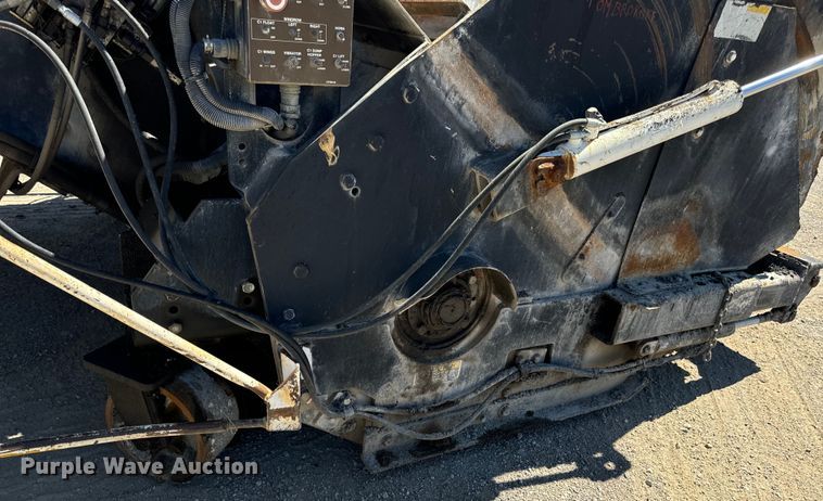 image for item DL4435 2001 Roadtec Shuttle Buggy 2500B material transfer vehicle