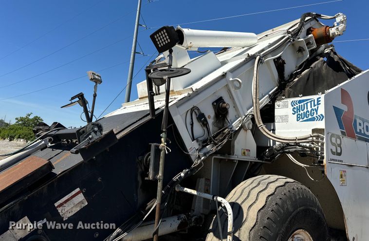 image for item DL4436 2011 Roadtec Shuttle Buggy 2500D material transfer vehicle