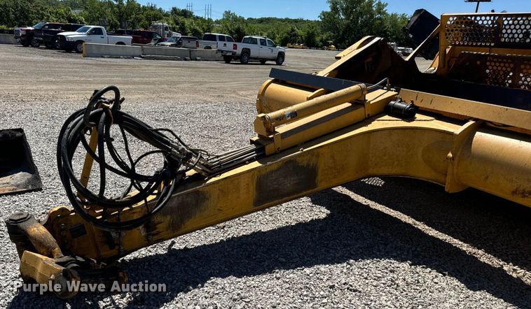 image for item DL4439 2014 John Deere 2112E conventional scraper