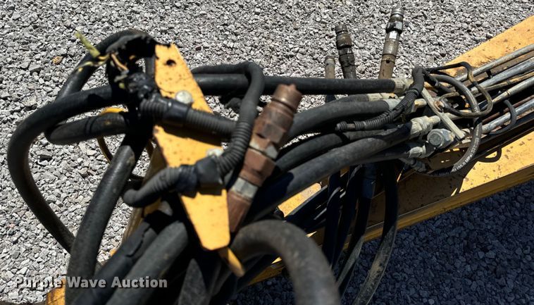 image for item DL4439 2014 John Deere 2112E conventional scraper