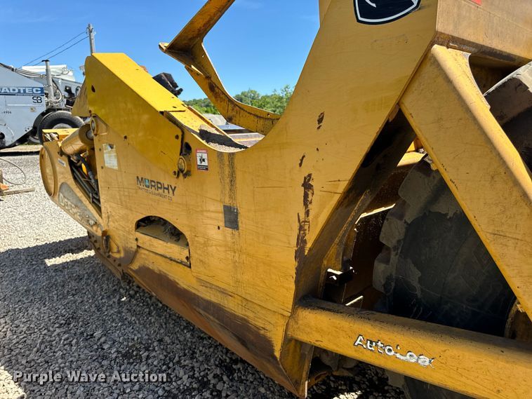 image for item DL4439 2014 John Deere 2112E conventional scraper