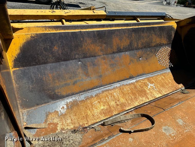 image for item DL4439 2014 John Deere 2112E conventional scraper