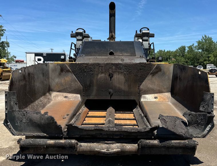 image for item DL4441 2015 Caterpillar  AP1055F paver
